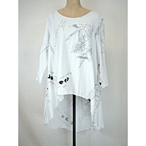 NWT COMFY USA White Black Print High-Low Hem Womens Tunic Boutique LARGE #0207